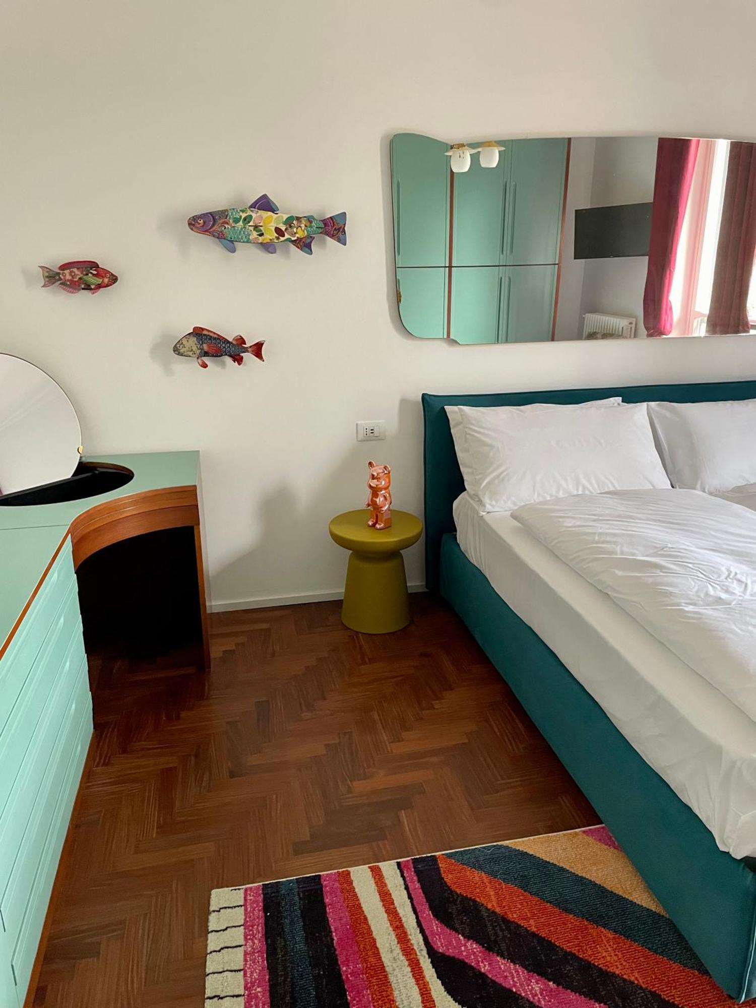 149 Borgo Ticino Suite Attico Di Lusso Con Terrazzo E Parking Privato Павия Экстерьер фото