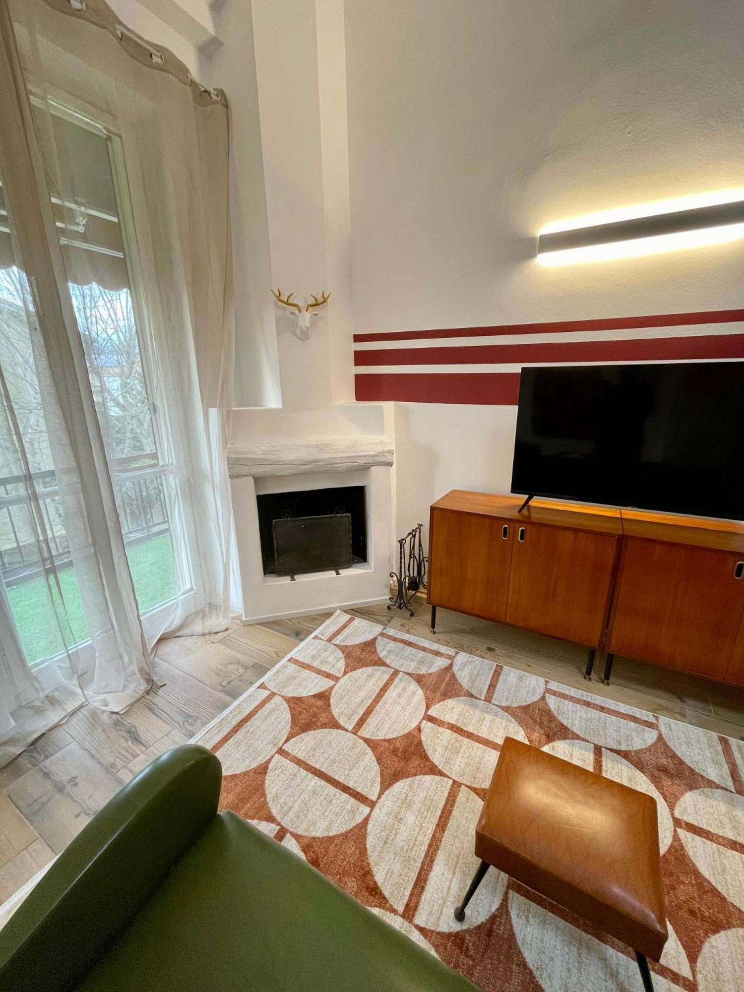 149 Borgo Ticino Suite Attico Di Lusso Con Terrazzo E Parking Privato Павия Экстерьер фото