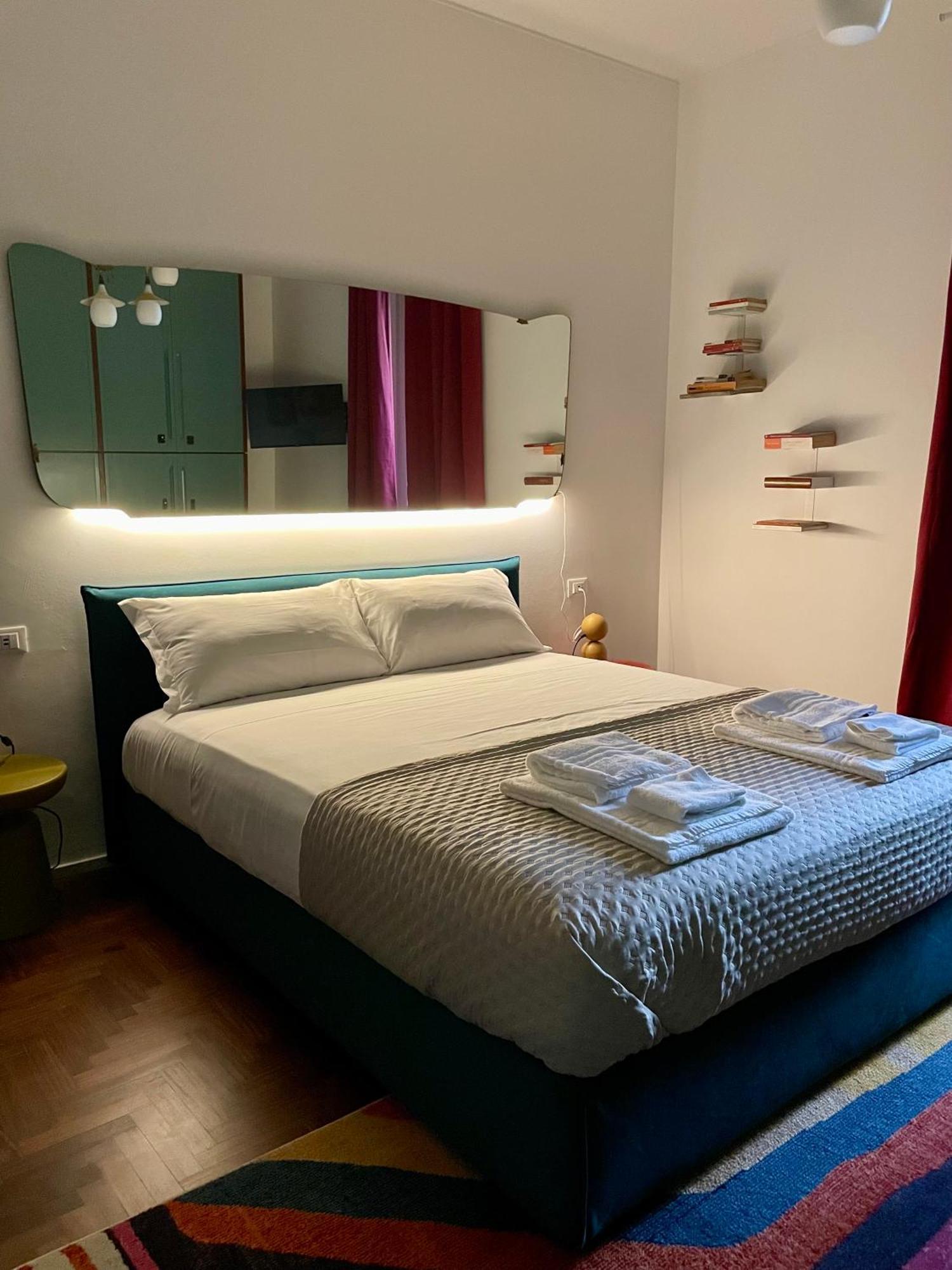 149 Borgo Ticino Suite Attico Di Lusso Con Terrazzo E Parking Privato Павия Экстерьер фото